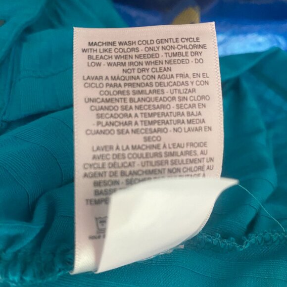 Jessica Simpson Slinky Blue Striped Ribbed Button Down Stretch Knit Shirt XL - Picture 9 of 9